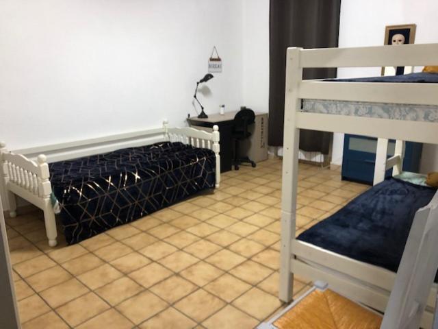 Appartement Hoche à Coursan Extérieur photo